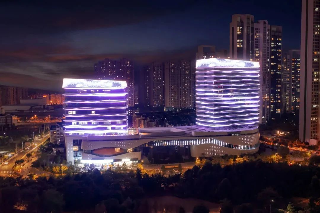 用燈光打造海浪風(fēng)帆，邀您共賞寧德市夜景新地標(biāo)