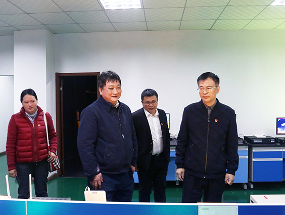 杭州市貿(mào)促會(huì)會(huì)長鄭榮新一行蒞臨勇電參觀指導(dǎo)！