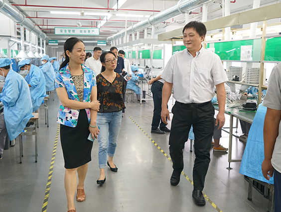 杭州市城市管理局黨組成員、副局長(zhǎng)宋曉青一行蒞臨勇電參觀考察